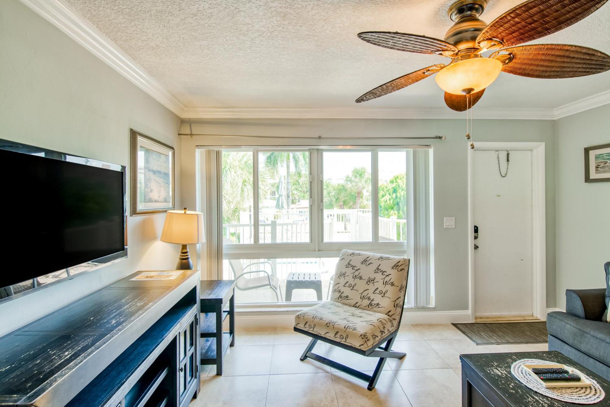 Floranada Condos ปอมปาโนบีช ห้อง รูปภาพ